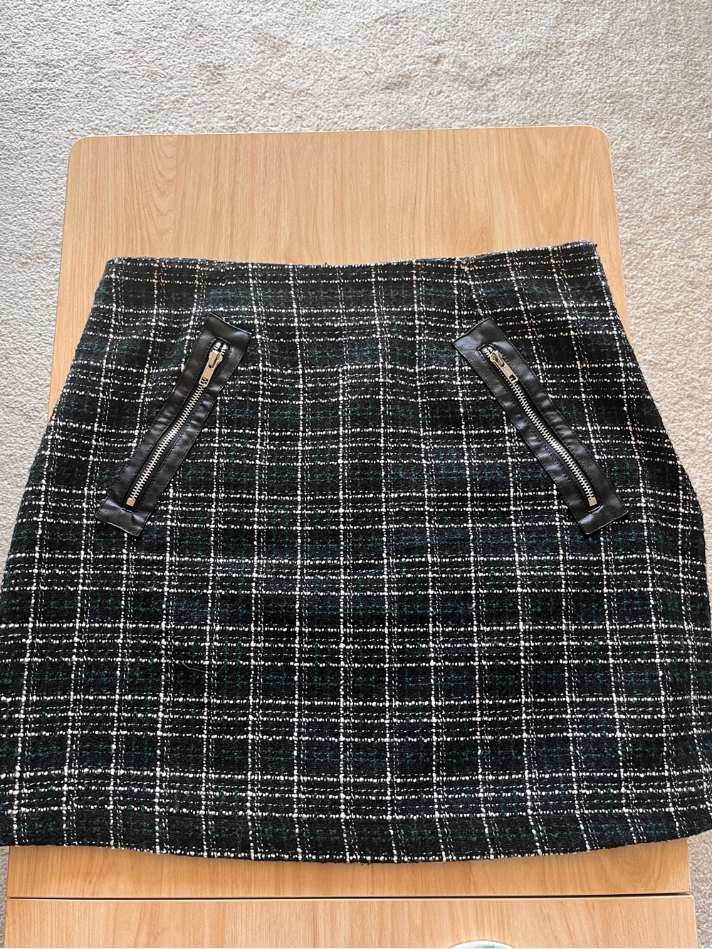 Womens Black Plaid Tweed Mini Skirt with Zip Pockets